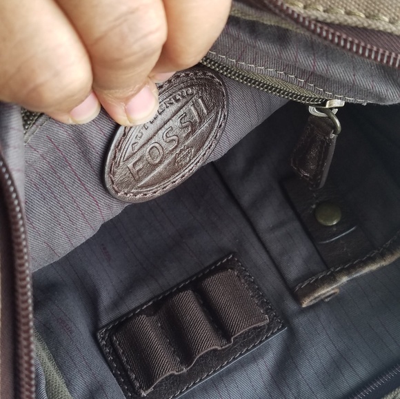 100% authentic Fossil crossbody satchel messenger - Picture 3 of 8